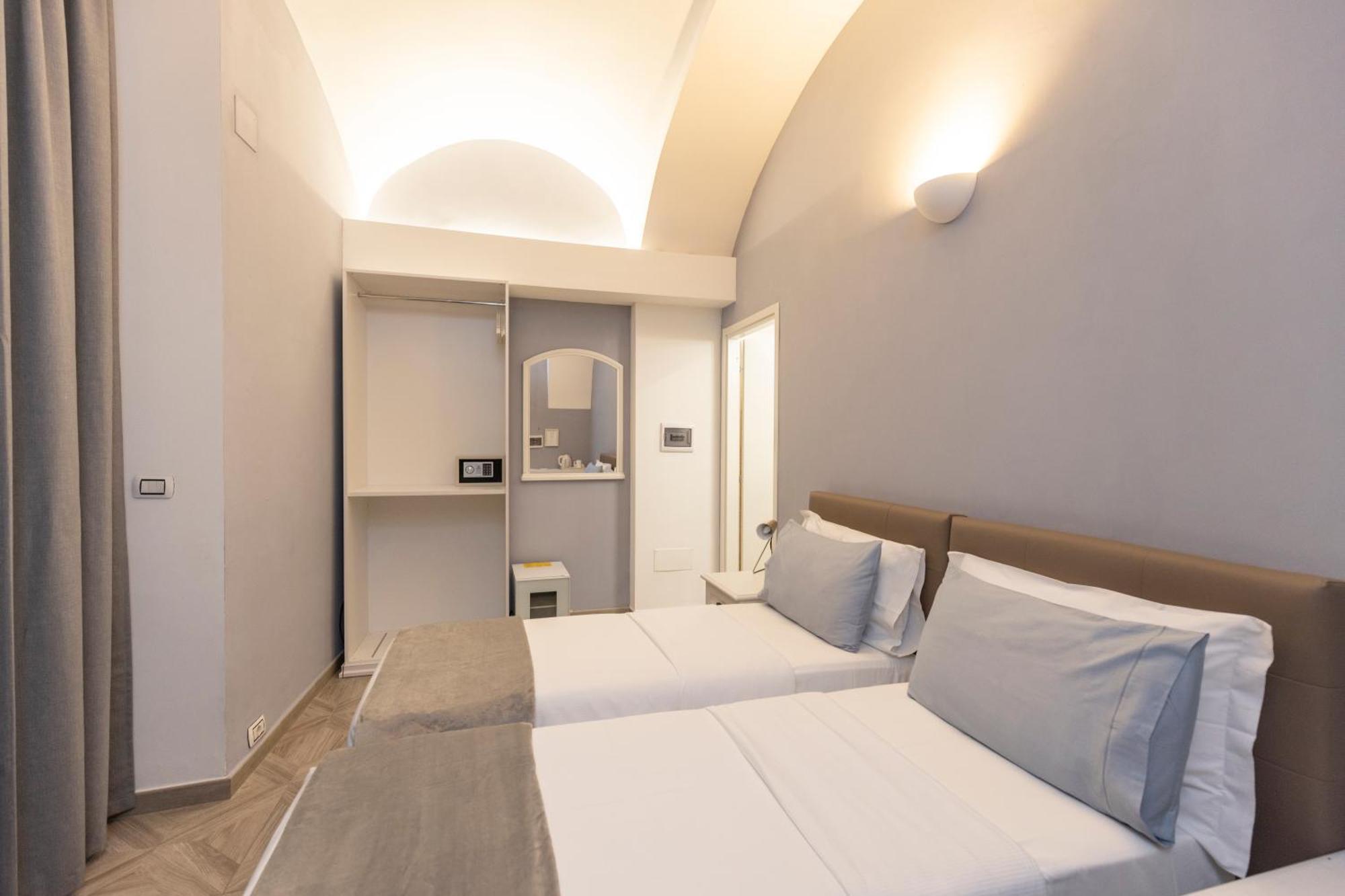 Domus Taurinorum Torino Esterno foto